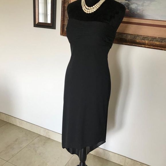 Asymmetrical classy black David Meister size 8  - Picture 1 of 13